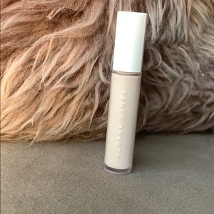 Fenty beauty concealer